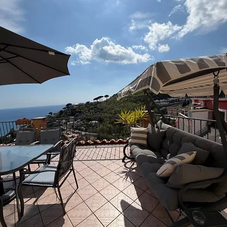 Casa Vittoria Apartment *
